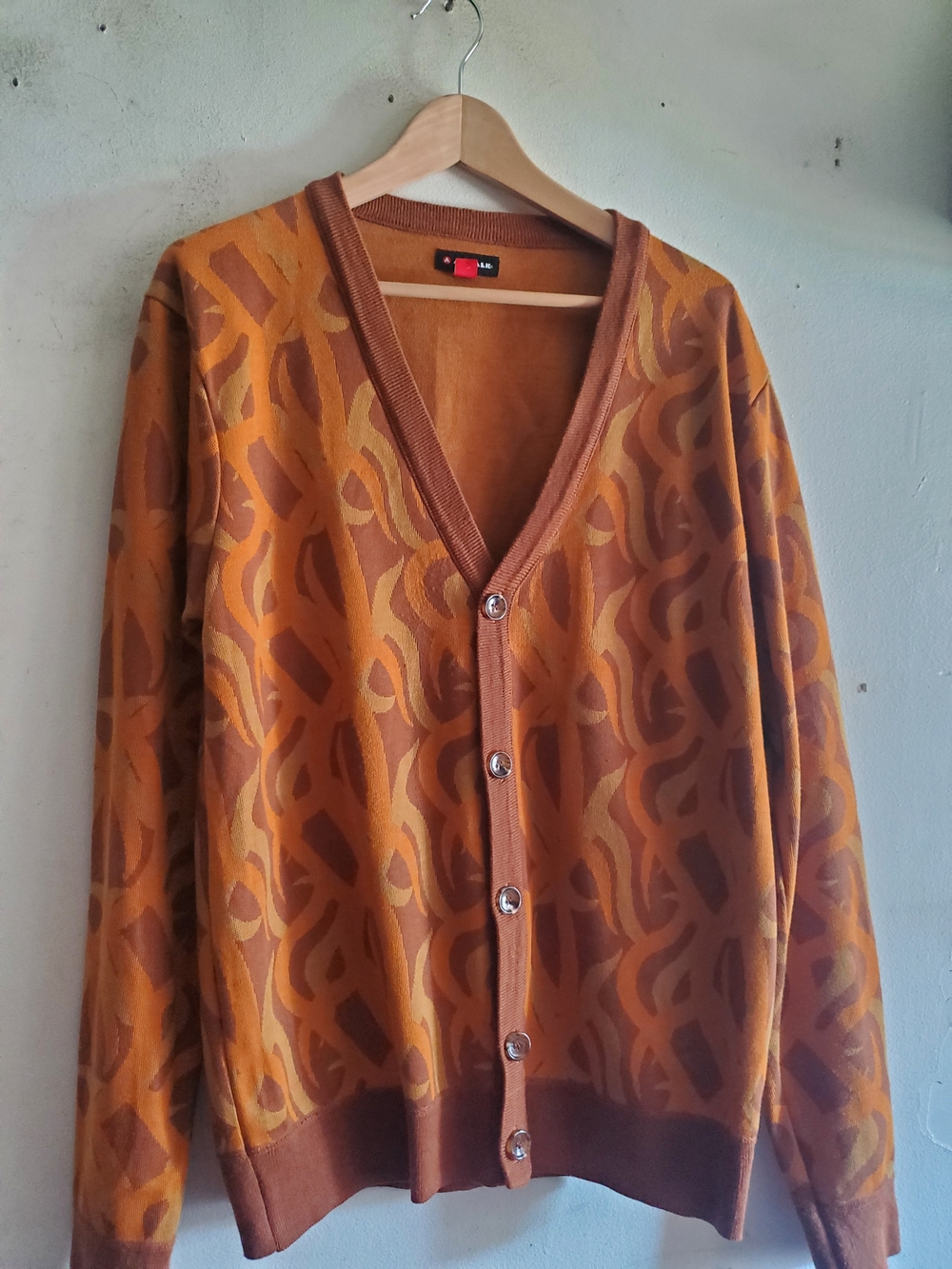 Airwalk Men's Orange & Brown Patterned V-Neck Cardigan